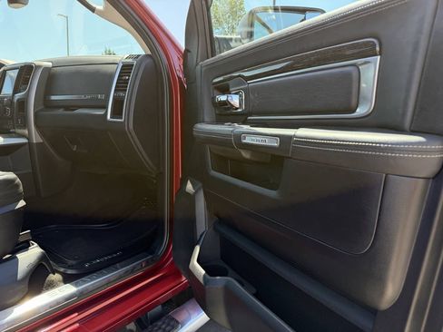 Used 2014 RAM 1500 Limited AWD/4WD image 22