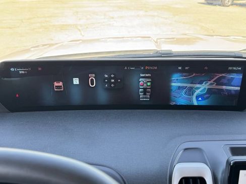 Certified 2025 Ford Expedition Active image 14