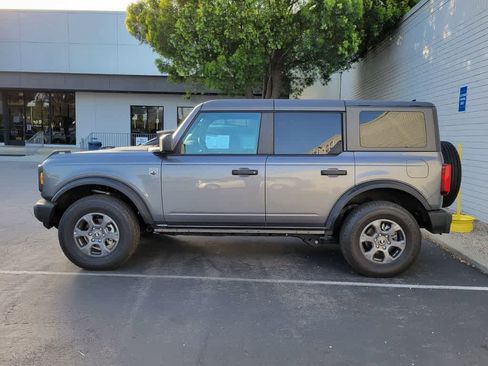 Used 2025 Ford Bronco Big Bend image 2