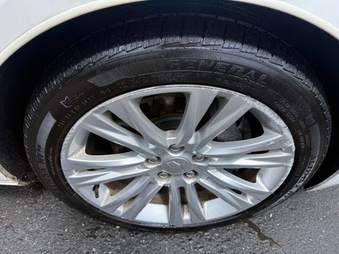 Used 2018 Cadillac XTS Luxury w/ Driver Awareness Package FWD image 12