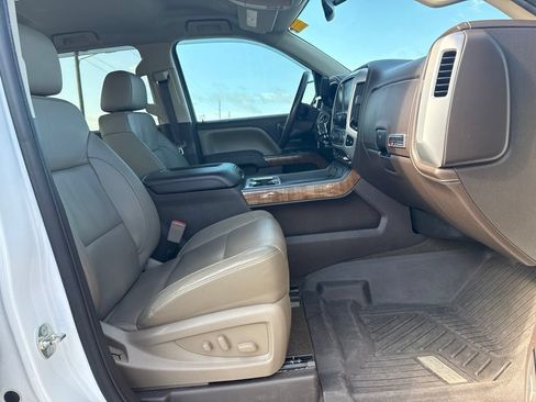 Used 2017 GMC Sierra 1500 SLT w/ SLT Premium Package AWD/4WD image 10