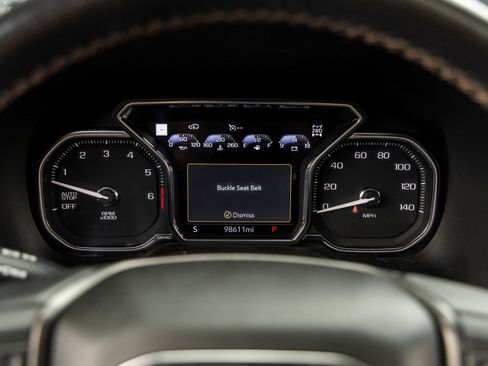 Used 2021 GMC Yukon AT4 w/ Rear Media and Nav Package image 27