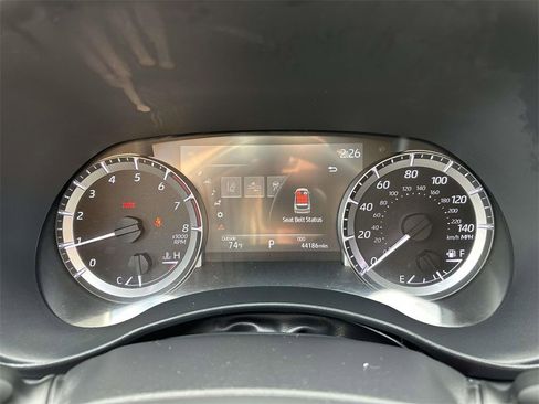 Used 2023 Toyota Highlander L image 15