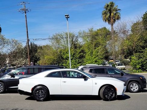 New 2026 Dodge Charger Scat Pack AWD/4WD image 8