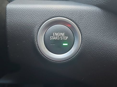 Certified 2024 GMC Terrain SLE w/ Driver Convenience Package FWD image 25