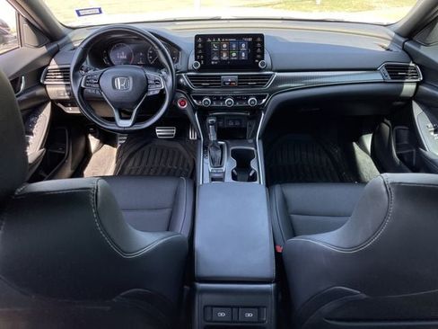 Used 2021 Honda Accord Sport image 10