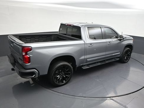 Used 2024 Chevrolet Silverado 1500 High Country w/ Technology Package RWD image 23