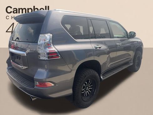 Used 2022 Lexus GX 460 w/ Accessory Package AWD/4WD image 11