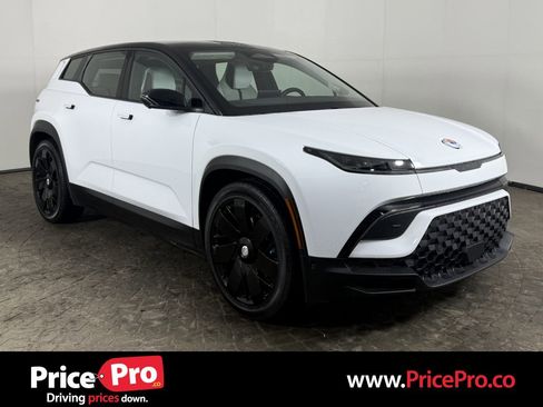 Used 2023 Fisker Ocean Extreme image 1