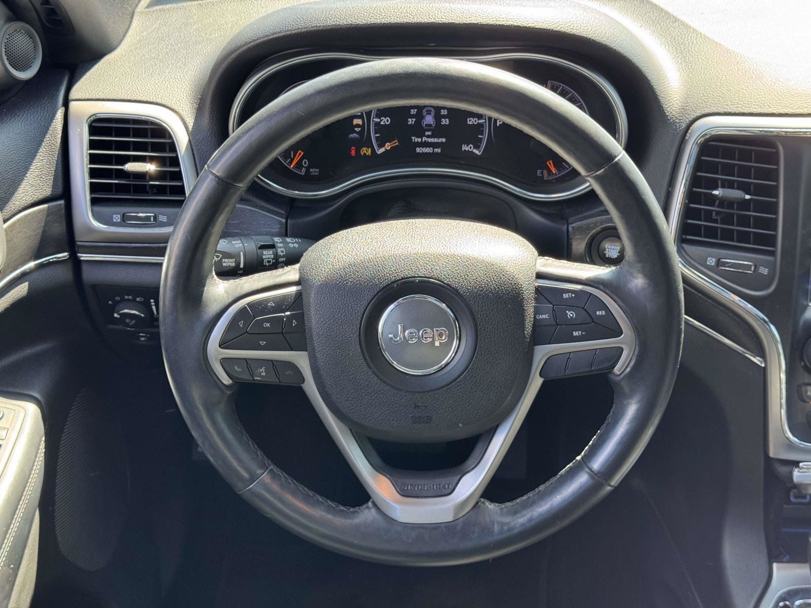 Used 2018 Jeep Grand Cherokee Limited w/ Luxury Group II AWD/4WD image 11