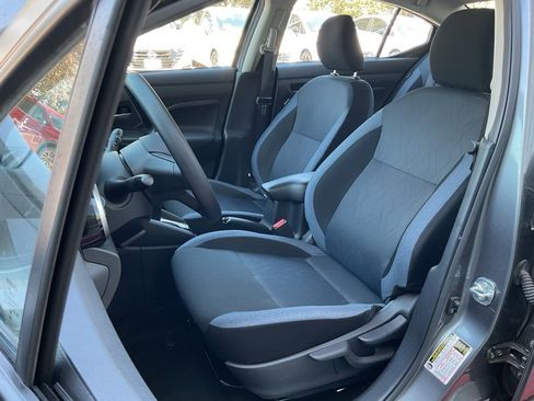 Used 2025 Nissan Versa SV image 14