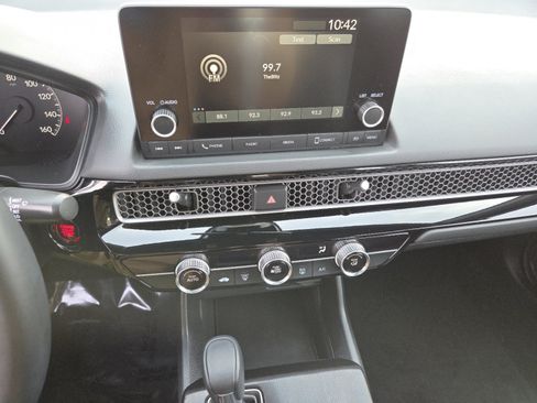 Certified 2024 Honda Civic Sport image 28