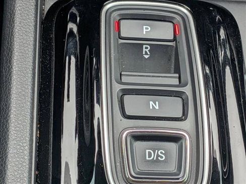 Used 2024 Honda Pilot Elite image 13