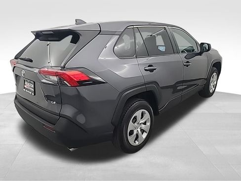 Used 2025 Toyota RAV4 LE image 4