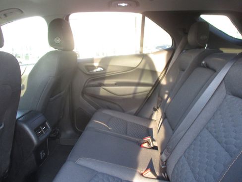Used 2019 Chevrolet Equinox LT image 15