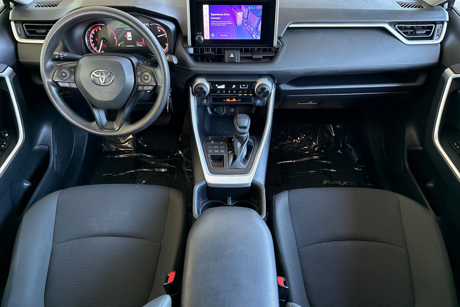 Certified 2025 Toyota RAV4 LE AWD/4WD image 13