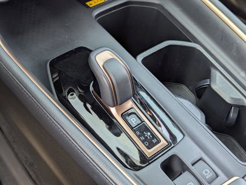 Used 2024 Toyota Grand Highlander AWD Hybrid image 31