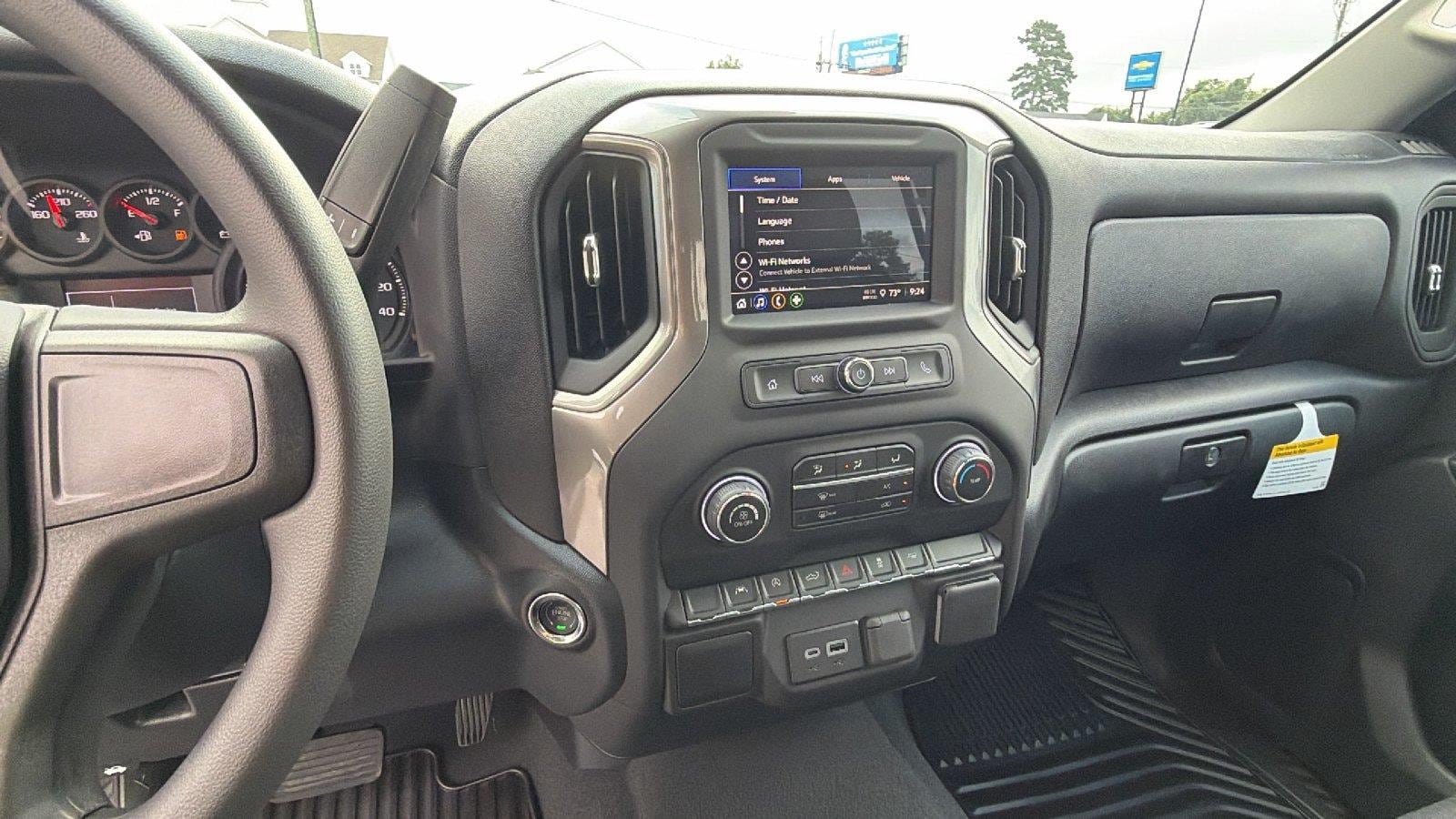 New 2026 Chevrolet Silverado 1500 Custom w/ Turbomax Blackout Package RWD image 5