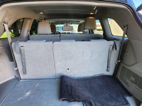 Used 2015 Toyota Highlander XLE AWD/4WD image 14