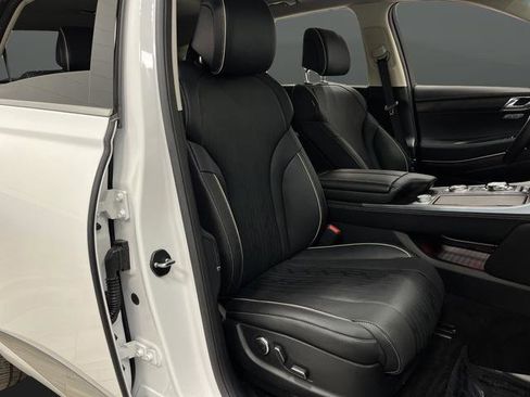 Used 2024 Genesis GV80 3.5T w/ Advanced Package image 33