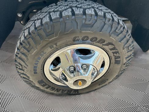 Used 2022 Chevrolet Silverado 3500 LT w/ Advanced Trailering Package image 29