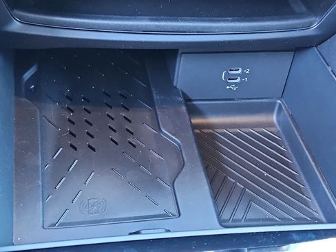 New 2026 Chrysler Pacifica Limited image 30