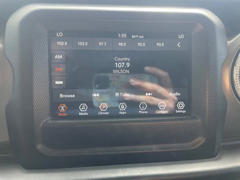 Used 2019 Jeep Wrangler Unlimited Sport S AWD/4WD image 21