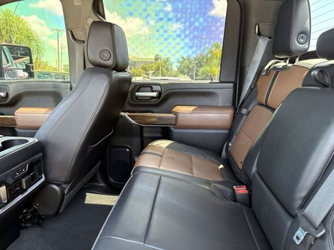 Used 2021 Chevrolet Silverado 3500 High Country AWD/4WD image 14