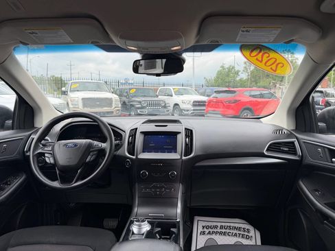 Used 2020 Ford Edge SE AWD/4WD image 21