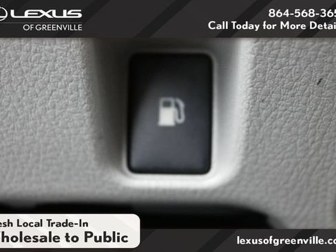 Used 2017 Toyota Highlander XLE FWD image 12