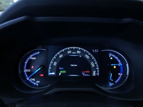 Certified 2025 Toyota RAV4 LE AWD/4WD image 30