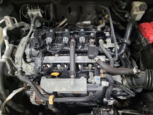 Used 2021 Nissan Kicks SV FWD image 30