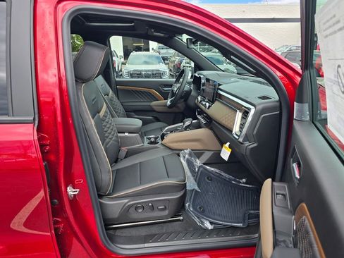 New 2026 GMC Canyon Denali AWD/4WD image 33