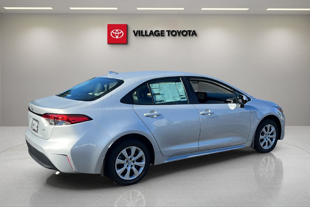 New 2027 Toyota Corolla LE FWD image 5