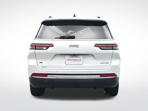 Used 2022 Jeep Grand Cherokee L Limited image 7