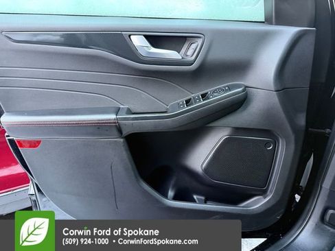 Used 2024 Ford Escape ST-Line image 23