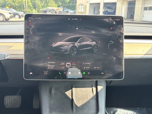 Used 2023 Tesla Model 3 Standard Range RWD image 17