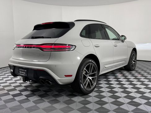 New 2026 Porsche Macan AWD/4WD image 9