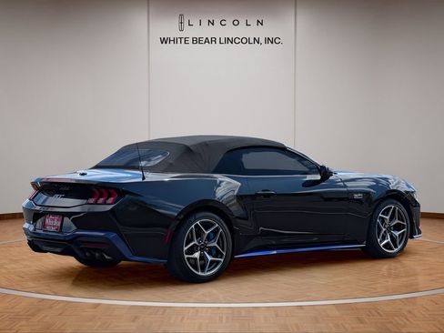 Used 2024 Ford Mustang GT Premium w/ GT Performance Package RWD image 5