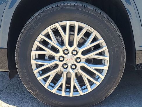 New 2026 GMC Acadia Denali w/ Super Cruise Package image 34