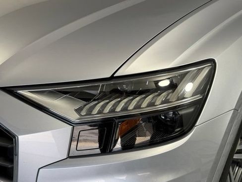 Used 2019 Audi Q8 Prestige AWD/4WD image 12