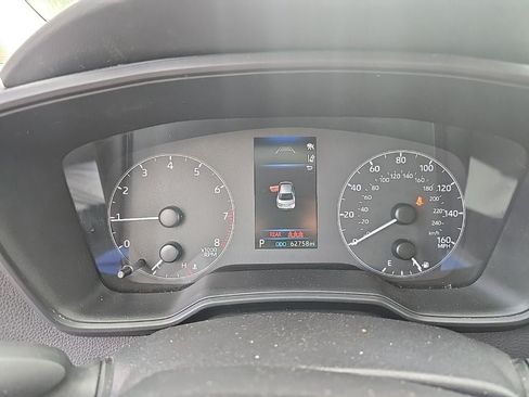 Used 2024 Toyota Corolla LE FWD image 6