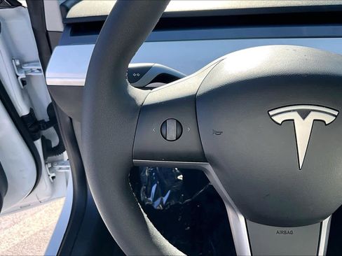 Used 2023 Tesla Model 3 Performance AWD/4WD image 22