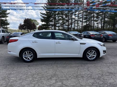 Used 2013 Kia Optima LX w/ Convenience Plus Pkg FWD image 4