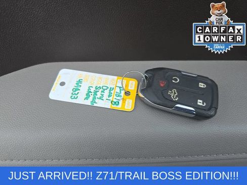 Used 2021 Chevrolet Silverado 1500 LT Trail Boss w/ Convenience Package II AWD/4WD image 25