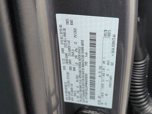 New 2023 Ford F150 Lightning Lariat w/ Max Trailer Tow Package image 9