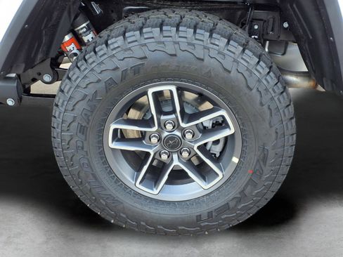 New 2026 Jeep Gladiator Mojave AWD/4WD image 7