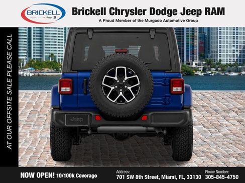 Used 2025 Jeep Wrangler Unlimited Sahara AWD/4WD image 6