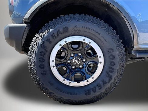 Used 2023 Ford Bronco Big Bend w/ Sasquatch Package AWD/4WD image 31