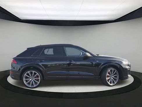 New 2026 Audi Q8 Prestige image 8